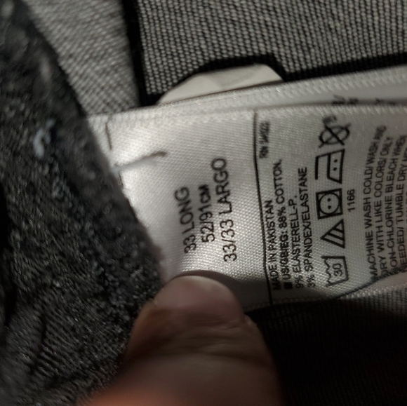 Gap true skinny dark grey Jean size 33L - Picture 3 of 3